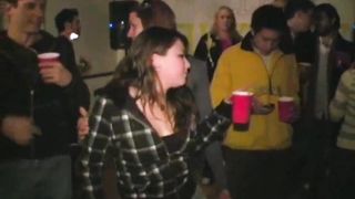 College slut preggo sucks on college dick