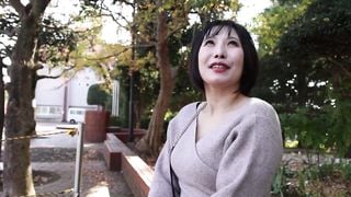 [Ran-san, 37 years old, married for A married woman I met in front of Ushihama Station in Fussa, Tokyo. Her husband seems to be subject to domestic Copy and paste ⇛https://is.gd/fMK44J