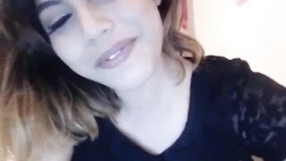 WHO IS THIS BEAUTIFUL BUSTY DREAMDOLL???