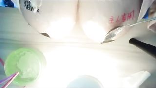Chinese ASMR (oiled Tits)