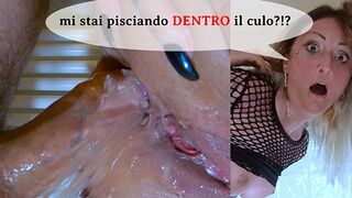 ANALE italiano con MILF ITALIANA matura: "PISCIAMI NEL CULO!" - "OK! Ma prima ti rompo il buco!" 2