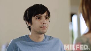 Hot Step Mom makes her Fantasy of Seducing her Stepson