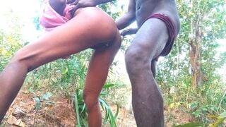 Indian tamil aunty fucked in jangal sex