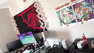 MY ROOMMATE FUCKED MY TRANS ASS FOR CHRISTMAS - I got too horny…