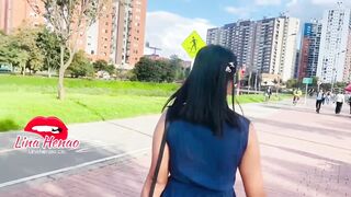 MI AMIGA PONE A VIBRAR MI JUGUETE EN PUBLICO EN UN CENTRO COMERCIAL DE BOGOTA Y TENGO UN SQUIRT????