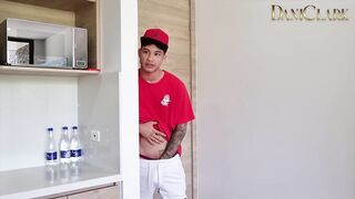 Termine en un trio con la madrastra de mi amigo / monique fuentes - Dannermendez