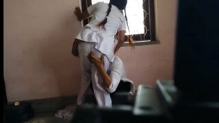 Indian school girl viral video recorded by boyfriend