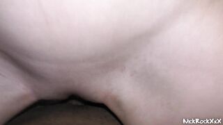 Her stepsister 18yo came at the wrong time ! or on time ?