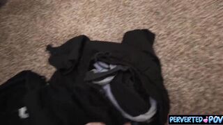 Removing condom for an app hookup leads to accidental creampie