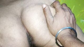 BHABHI KE BUR ME SE AA GYA .