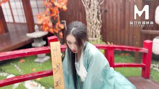 ModelMedia Asia - Chinese Costume Girl Sells Her Body to Bury Father