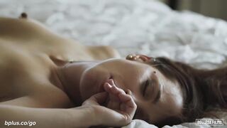 BUBBLE BUTT Abigail Mac Gets POUNDED By Old High School Friend