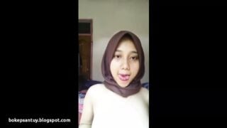 Indonesia hijab susu gede sange berat by bokepsantuy