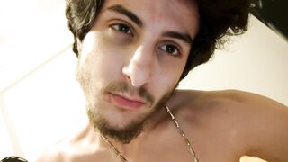 Aman Tanrım çok seksi Türk Erkeği