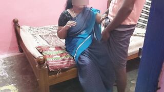 Aunty was in the bed room and I invited her for sex she reluctantly agreed and I had hot sex with him.