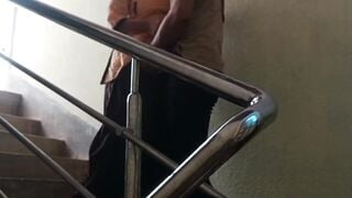 Desi school girl ki viral video with hey friend, pura pani nikali