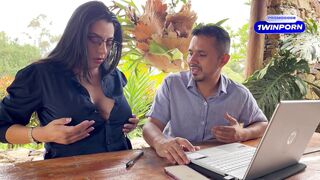 SHY AND DUMB EMPLOYEE BY HIS PREGNANT BOSS INTO FUCK HER REALLY HARD