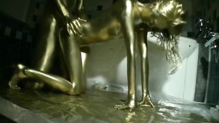 Golden Teen Japanese Body Paint