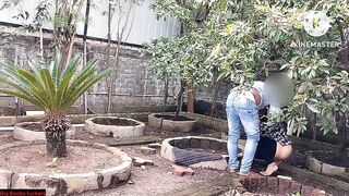 garden Girlfriend with boyfriend blowjob and fucking without condom.