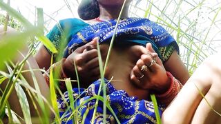 Desi Bhabhi Village Lover outdoor cute, Delia