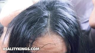 Raven-haired Lesbian Hotties Jennifer Exxotic And Ebony Mystique Twerk Their Asses On Each Other's Face - REALITY KINGS