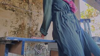 Fucking Beautiful Woman In An Abandoned Building