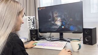 Girl gamer gets distracted to suck cock and get laid
