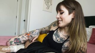 girlfriend’s tatted sister lets me cum inside her while gf is at work - awlivv, jak knife