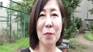 H077G01 The first AV of a mature woman with a strong libido in a rigid profession!