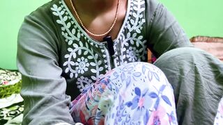 Sexy lady poured juice into her pink pussy