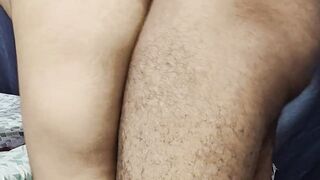 Jawan dost ko room pe bula ke pel diya