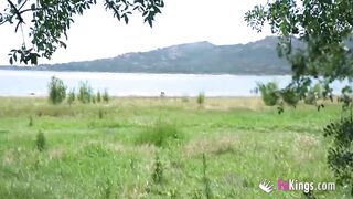 Amanda Luxor's PUBLIC PICKUP! She looks for guys to fuck in the countryside