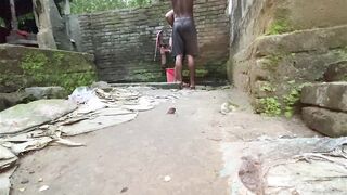 beautiful Bangladeshi Bhabhi Chudlam in the rain