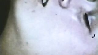 Peepshow Loops 225 1970's - Scene 2