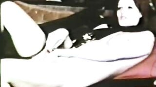 Peepshow Loops 225 1970's - Scene 2
