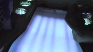 Solarium Girls shaved pussy