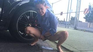 Miley Cyrus Leaked Pics Peeing In Publics