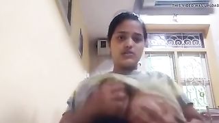 Sexy Desi Aunty