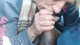 Damn... she can Suck a Dick