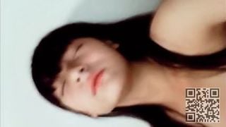 Young Chinese Teen Masturbates and Squirts
