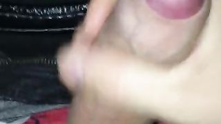 Amateur Video Horny Guy Masturbating after Pulling over his Car