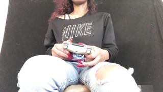 Ebony Thot Plays the Game! And Her Pussy! and Asshole!