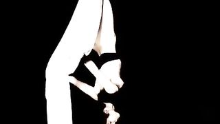 sexy japan lady artistic performance - nude sport art