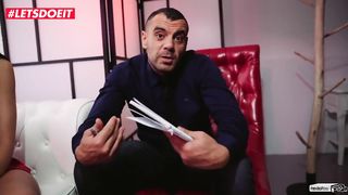 LETSDOEIT - Therapist Shows Couple how to Fix Premature Ejaculation