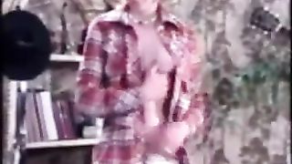 SB2 Daddy Loves It When She's Horny !