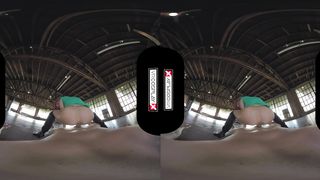 VR Porn Street Fighter Sex Fantasy With Cammy VRCosplayX.com