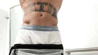 Gym Bathroom right after Chest Work out