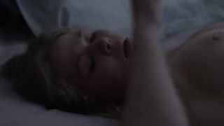 India Hair - Rester vertical (2016) Sex Scenes