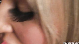 Cheating sex on the kitchen