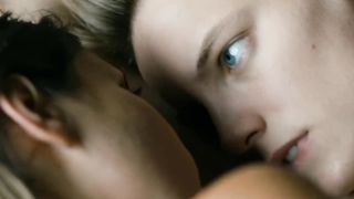Celebrity Lesbians Natalie Krill & Erika Linder Sex Scene - below her Mouth